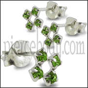 1.5mm Peridot Tetra Claw Set Ear Stud