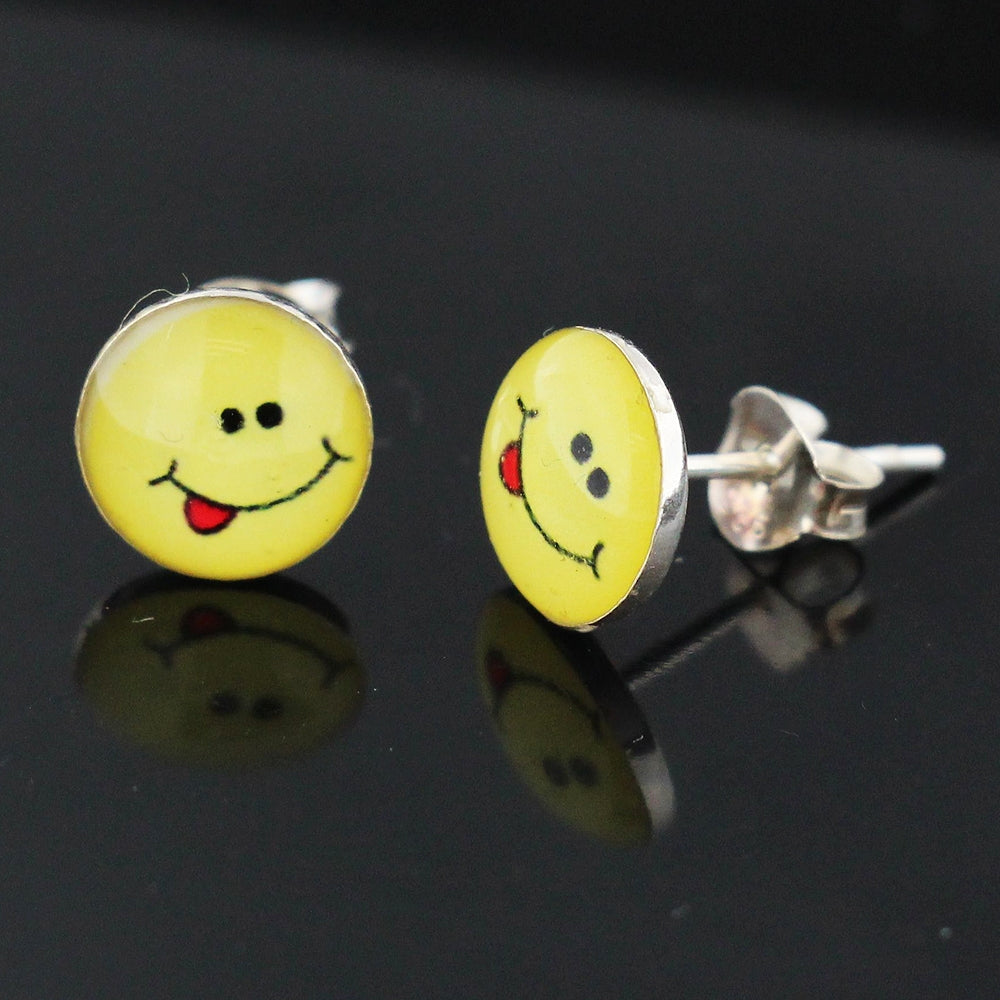 Smiley Logos Sterling Silver Ear Stud